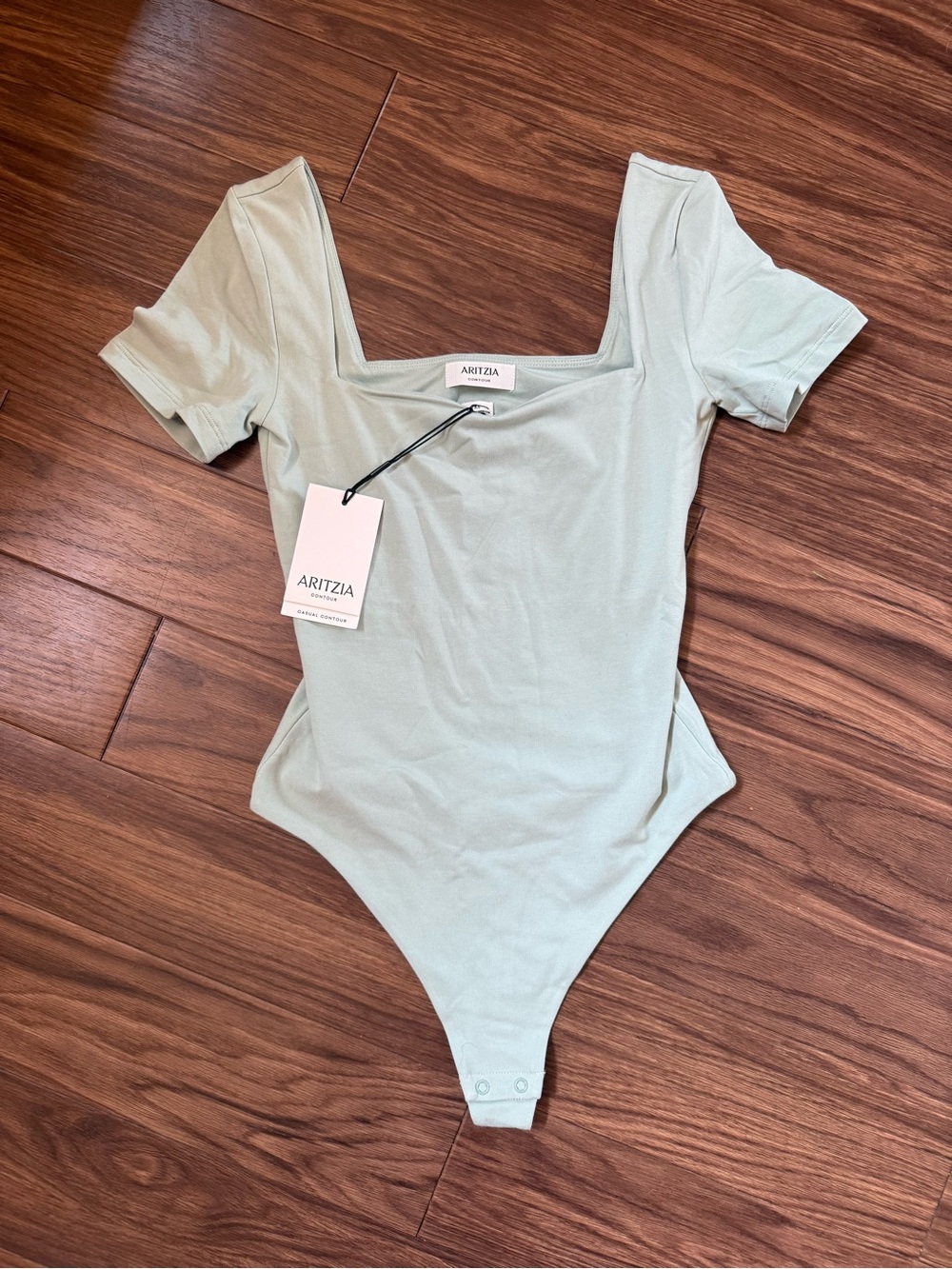 NWT Aritzia Contour Squareneck Bodysuit Sage Green XS
